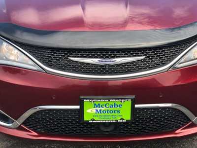 2020 Chrysler Pacifica, $15995.00. Photo 10