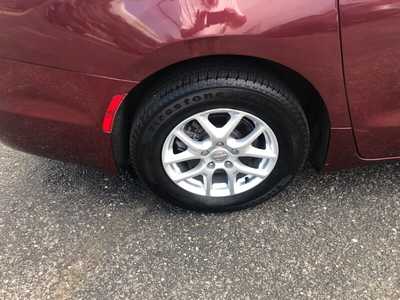 2020 Chrysler Pacifica, $15995.00. Photo 12