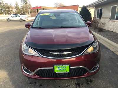 2020 Chrysler Pacifica, $15995.00. Photo 3
