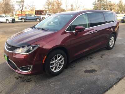 2020 Chrysler Pacifica, $15995.00. Photo 5
