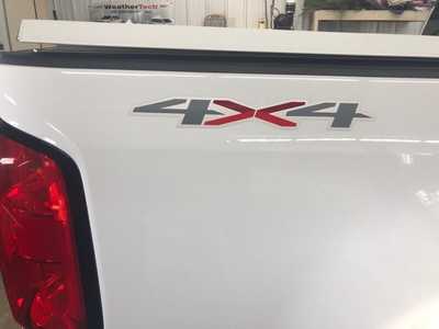 2022 Chevrolet Colorado Crew Cab, $17995.00. Photo 7