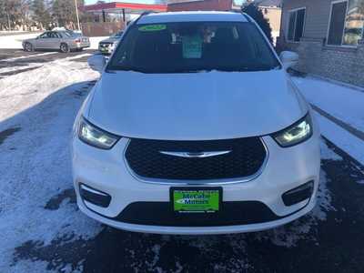 2022 Chrysler Pacifica, $22995.00. Photo 3