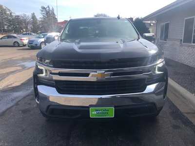 2022 Chevrolet 1500 Crew Cab, $36995.00. Photo 3