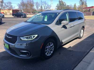 2022 Chrysler Pacifica, $20995.00. Photo 5