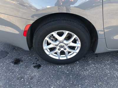 2022 Chrysler Pacifica, $20995.00. Photo 9