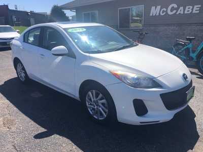 2013 Mazda Mazda3, $8995.00. Photo 2