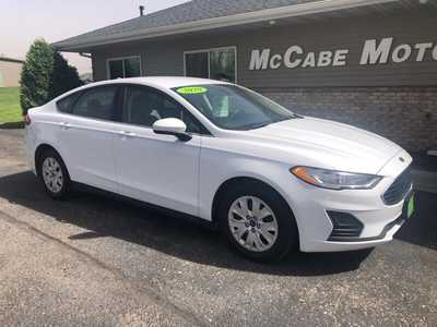 2020 Ford Fusion, $15995.00. Photo 2