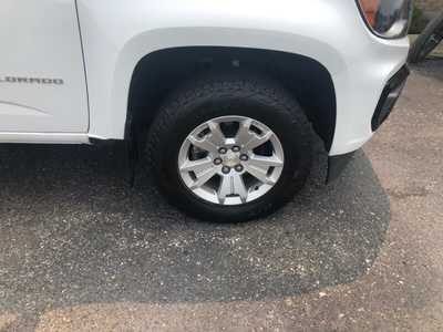 2021 Chevrolet Colorado Crew Cab, $25995.00. Photo 10