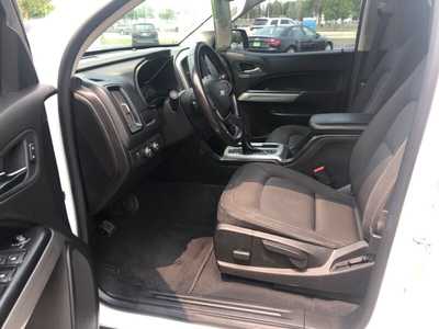 2021 Chevrolet Colorado Crew Cab, $25995.00. Photo 12
