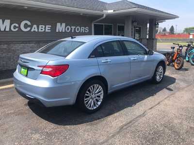 2012 Chrysler 200, $3995.00. Photo 9