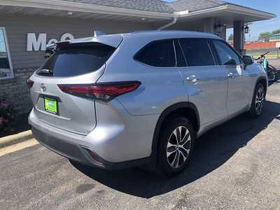 2020 Toyota Highlander, $27495.00. Photo 8