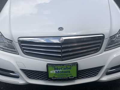 2013 Mercedes-Benz C-Class, $9995.00. Photo 5