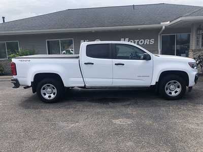 2022 Chevrolet Colorado Crew Cab, $26995.00. Photo 1