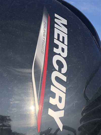 2020 Sun Tracker FISHING PONTOON, $32500.00. Photo 8