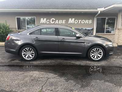 2015 Ford Taurus, $7995.00. Photo 1