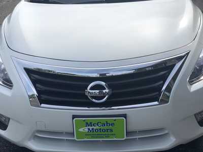 2013 Nissan Altima, $10995.00. Photo 4