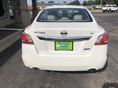2013 Nissan Altima, $10995.00. Photo 7