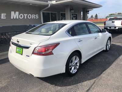 2013 Nissan Altima, $10995.00. Photo 9