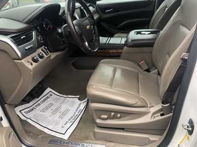 2017 Chevrolet Suburban, $19995.00. Photo 11
