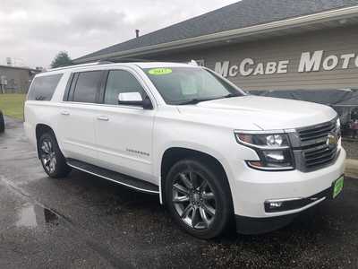 2017 Chevrolet Suburban, $19995.00. Photo 2