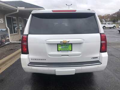 2017 Chevrolet Suburban, $19995.00. Photo 7