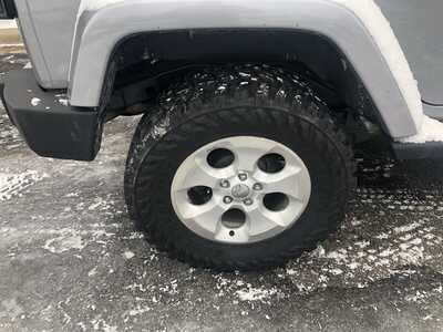 2014 Jeep Wrangler Unlimited, $15995.00. Photo 10