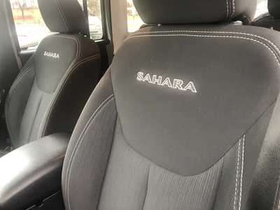 2018 Jeep Wrangler Unlimited, $18995.00. Photo 12