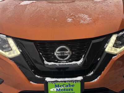 2020 Nissan Rogue, $17495.00. Photo 4