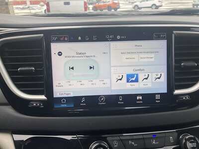 2023 Chrysler Pacifica, $23995.00. Photo 12