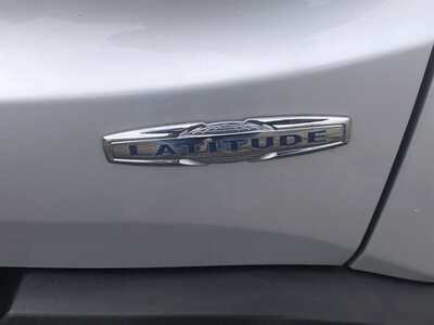 2015 Jeep Renegade, $11995.00. Photo 10