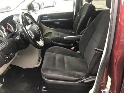 2019 Dodge Grand Caravan, $16995.00. Photo 9
