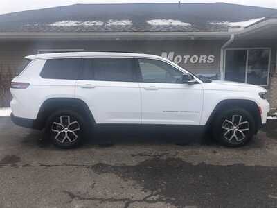 2024 Jeep Grand Cherokee L, $30995.00. Photo 1