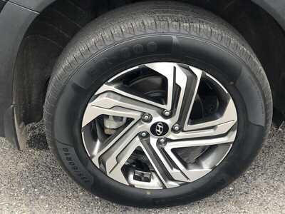 2023 Hyundai Santa Fe, $24995.00. Photo 12