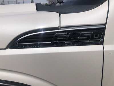 2011 Ford F250 Crew Cab, $18995.00. Photo 5