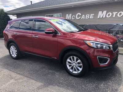 2016 Kia Sorento, $8995.00. Photo 2