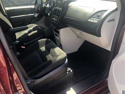 2019 Dodge Caravan, Grand, $16995.00. Photo 11
