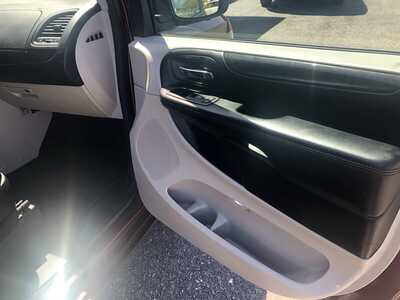 2019 Dodge Caravan, Grand, $16995.00. Photo 12