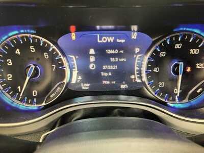 2026 Chrysler Pacifica, $42995.00. Photo 5