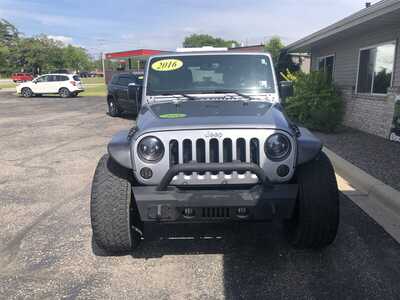2016 Jeep Wrangler Unlimited, $17995.00. Photo 3