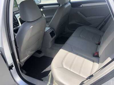 2013 Volkswagen Passat, $4995.00. Photo 12