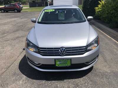 2013 Volkswagen Passat, $4995.00. Photo 3