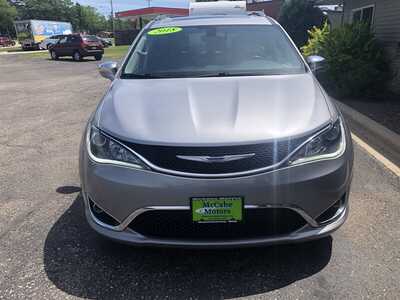 2018 Chrysler Pacifica, $14995.00. Photo 3