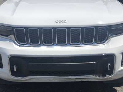 2024 Jeep Grand Cherokee, $42995.00. Photo 4