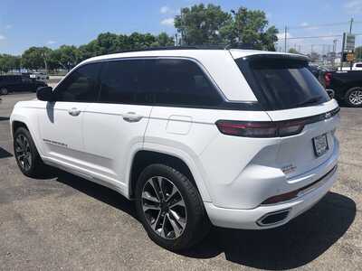 2024 Jeep Grand Cherokee, $42995.00. Photo 8