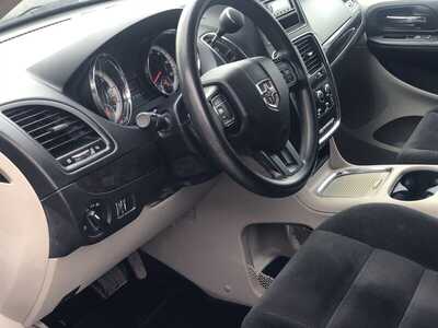 2016 Dodge Caravan, Grand, $5995.00. Photo 11