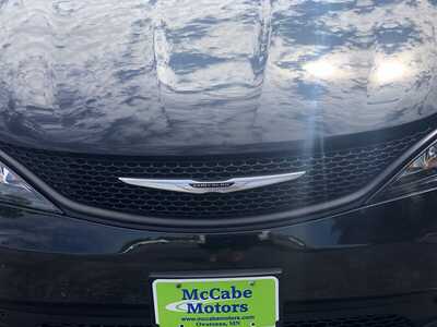 2023 Chrysler Voyager, $18995.00. Photo 4