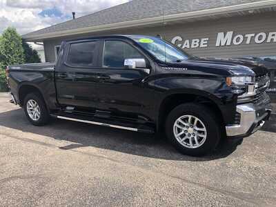 2021 Chevrolet 1500 Crew Cab, $29995.00. Photo 2