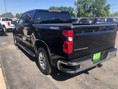 2021 Chevrolet 1500 Crew Cab, $29995.00. Photo 6