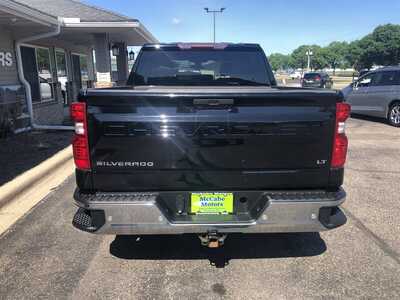 2021 Chevrolet 1500 Crew Cab, $29995.00. Photo 7