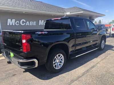 2021 Chevrolet 1500 Crew Cab, $29995.00. Photo 9